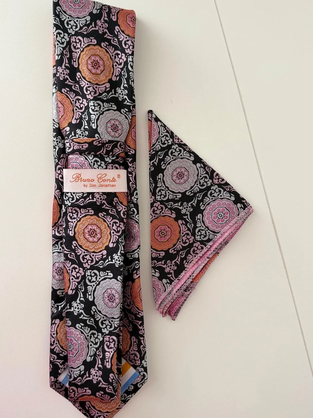 Bruno Conte Silk Tie & Pocket Square Set Black Pink Coral Medallion Paisley